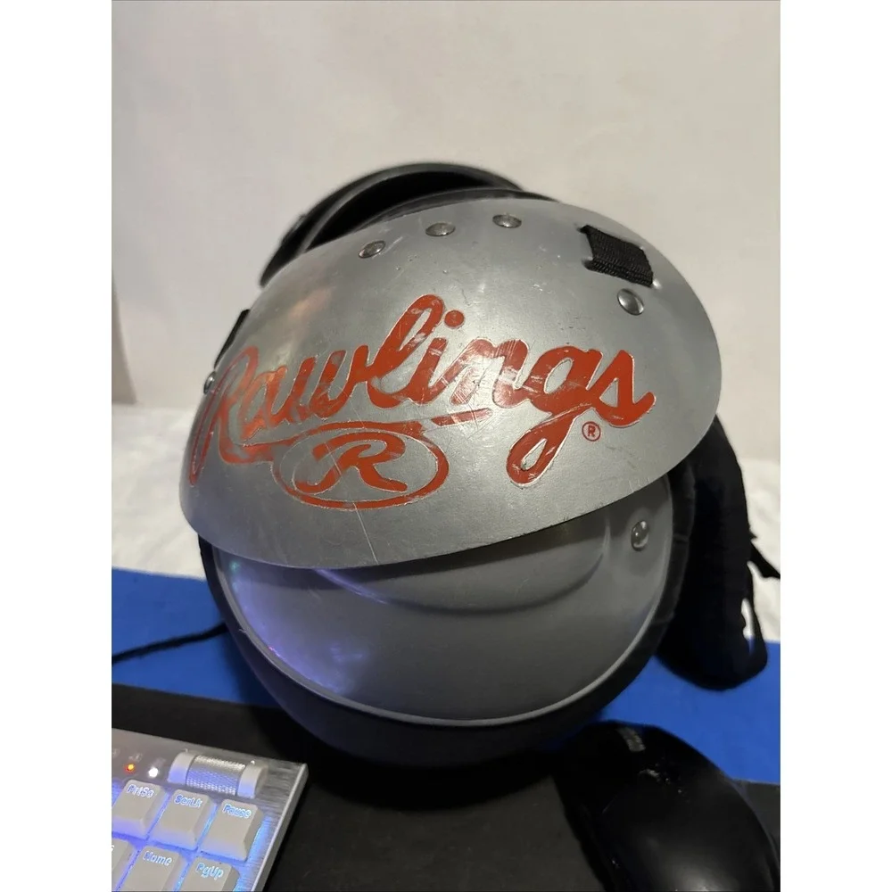 Rawlings Mag 16-m, 14-15, 70-100 lBS HS Adult Football Shoulder Pads